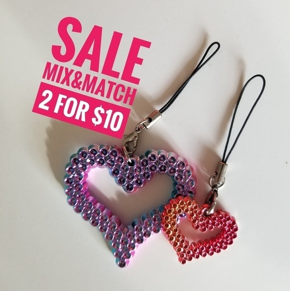 Brand New Set of 2 Heart Shaped Phone Chain - Picture 1 of 2